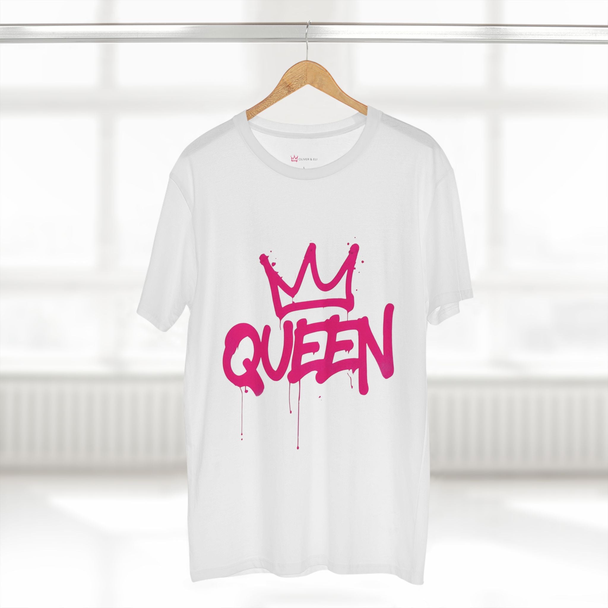 Queen Crown Graphic T-Shirt & Statement Tee | Oliver & Eli